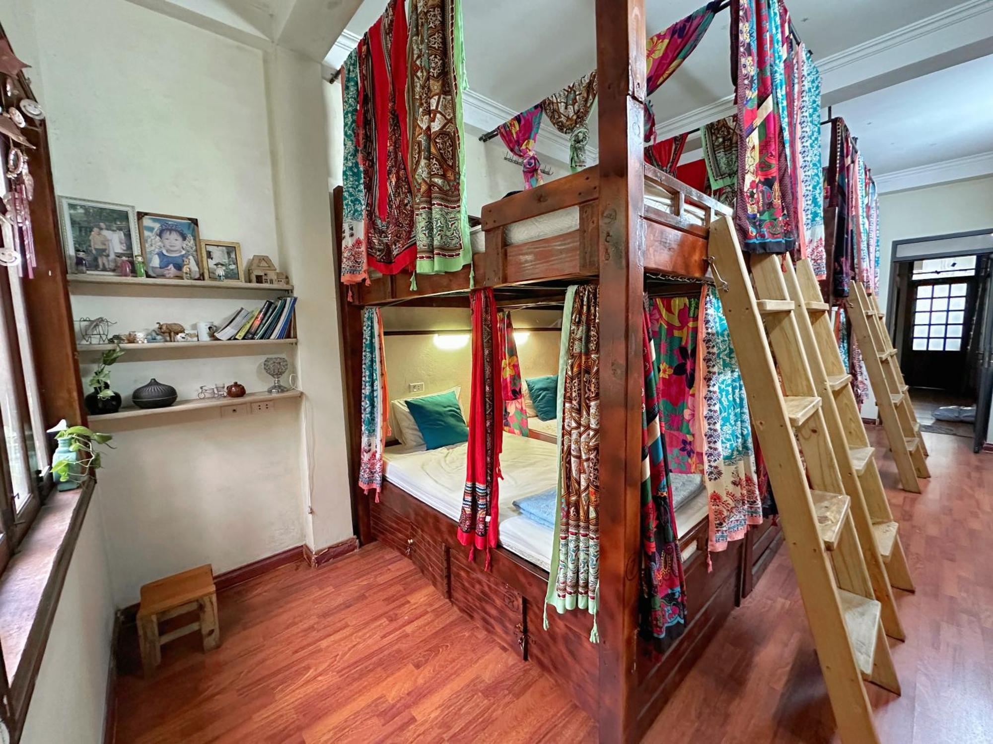 Halo Bay Homestay Ha Long Exterior foto